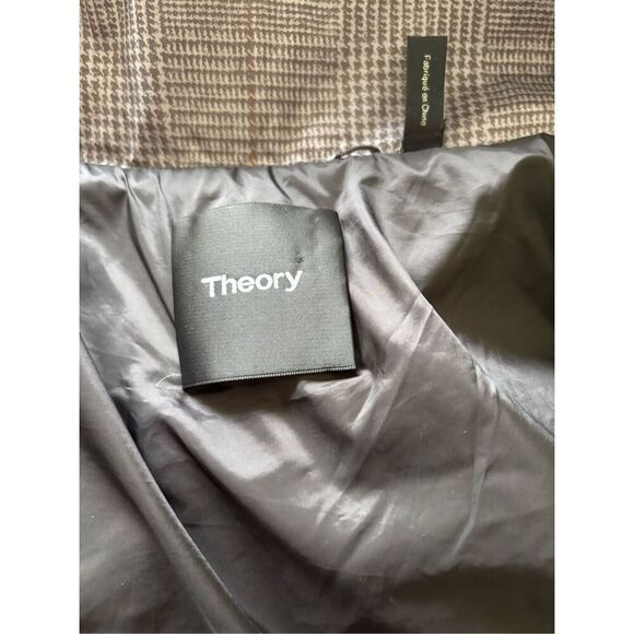 Theory Women's Jacket Grey Multi Glen Plaid Shawl Puffer Coat Size P - Picture 2 of 10